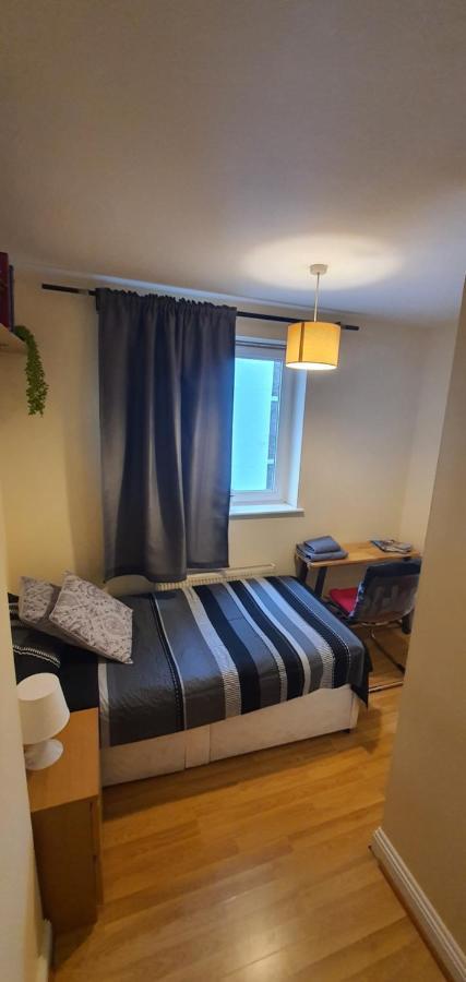 Double Room&Private Bath Near The Square Mile ลอนดอน ภายนอก รูปภาพ