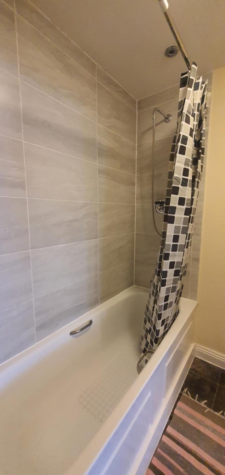 Double Room&Private Bath Near The Square Mile ลอนดอน ภายนอก รูปภาพ