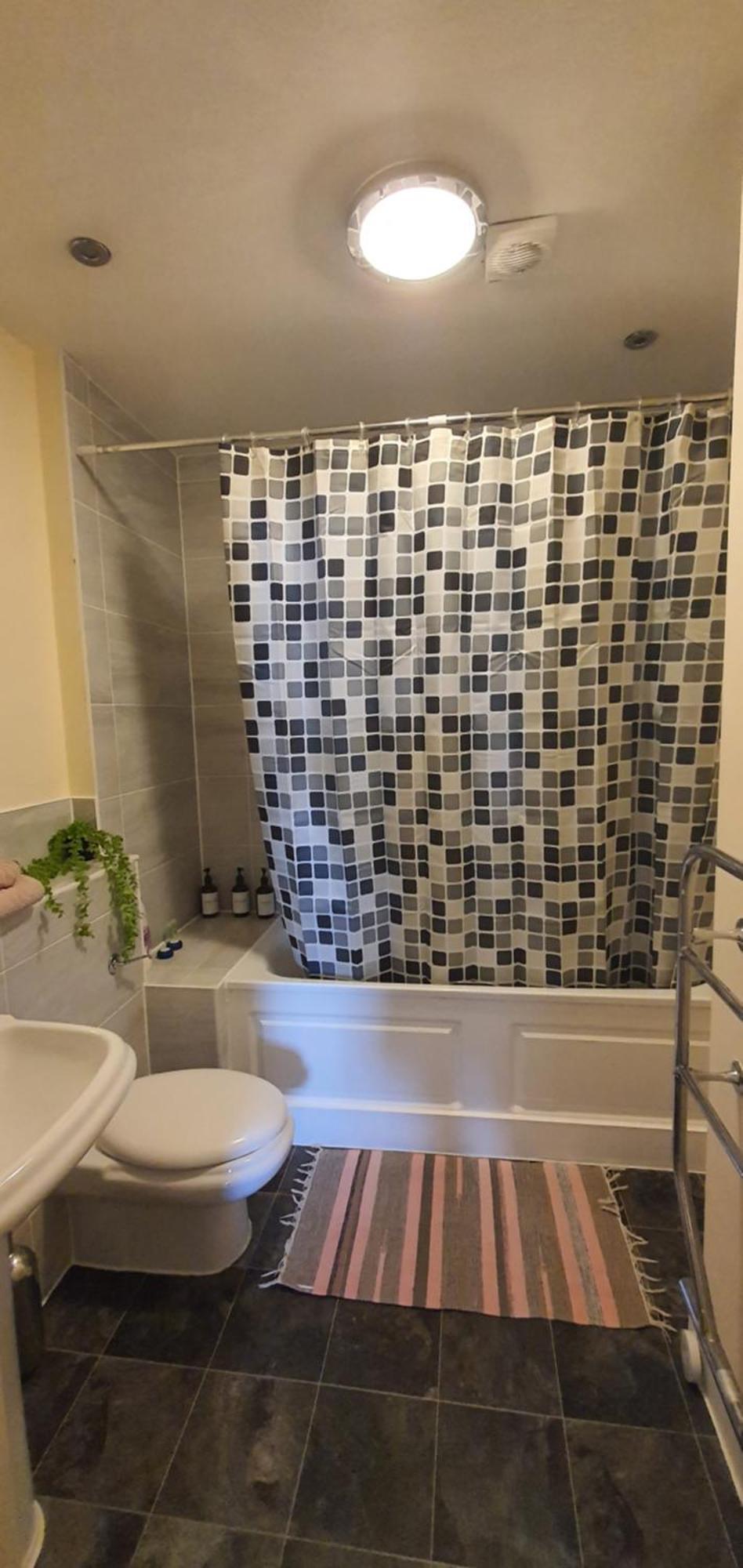 Double Room&Private Bath Near The Square Mile ลอนดอน ภายนอก รูปภาพ